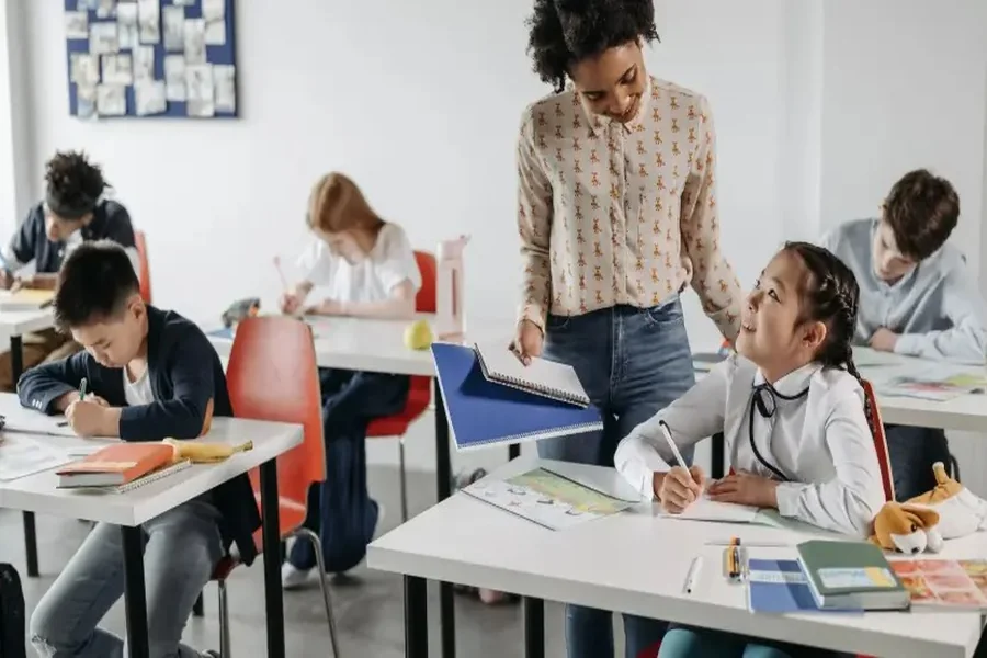 Promenade Peak Great World City Access to Prestigious Secondary Schools for Growing Children