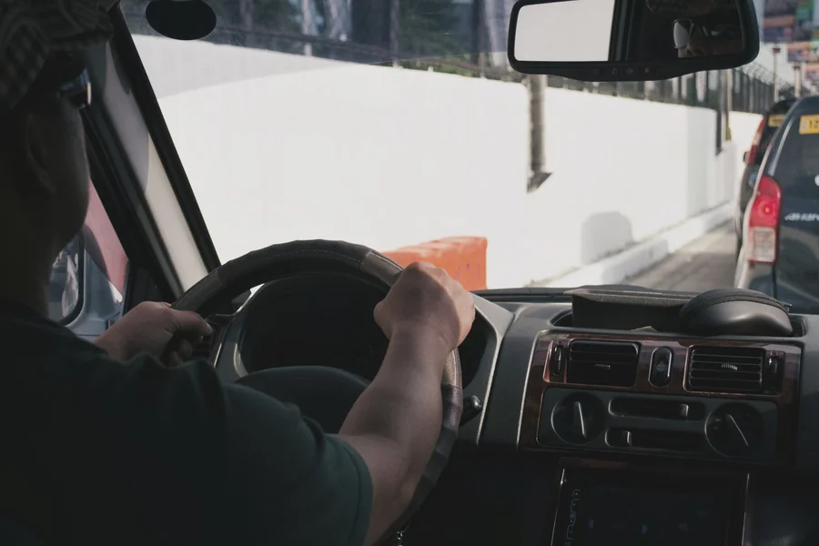 Can I Hire a Car in Australia with a UK Driving License