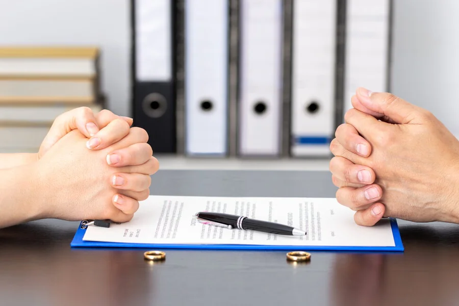 7 Ways to Legally Protect Your Finances During a Divorce