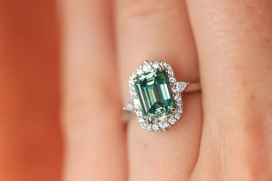 Moissanite